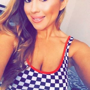 Meet your Posher, Ana